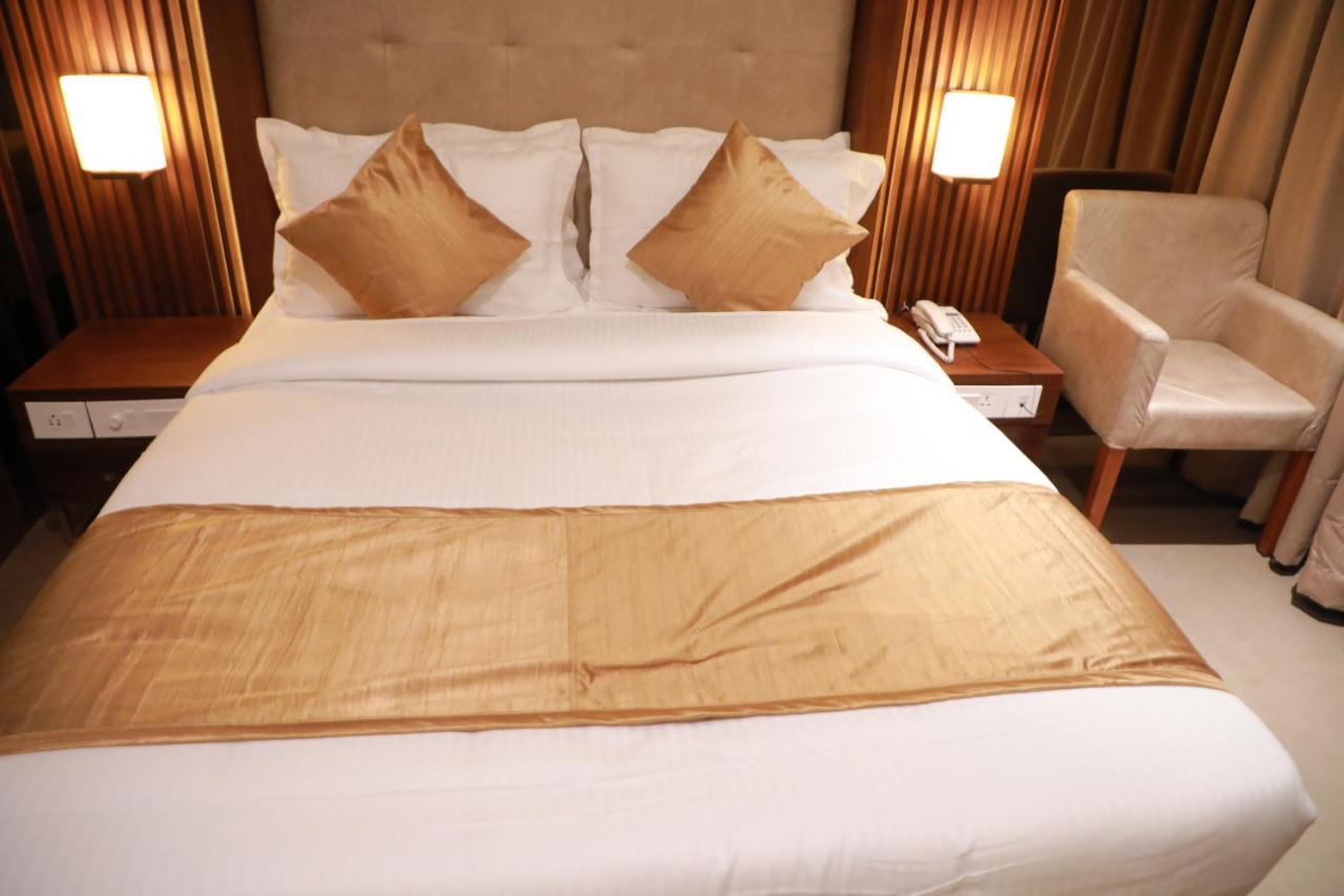 Magnet Hotel Kannur Dış mekan fotoğraf