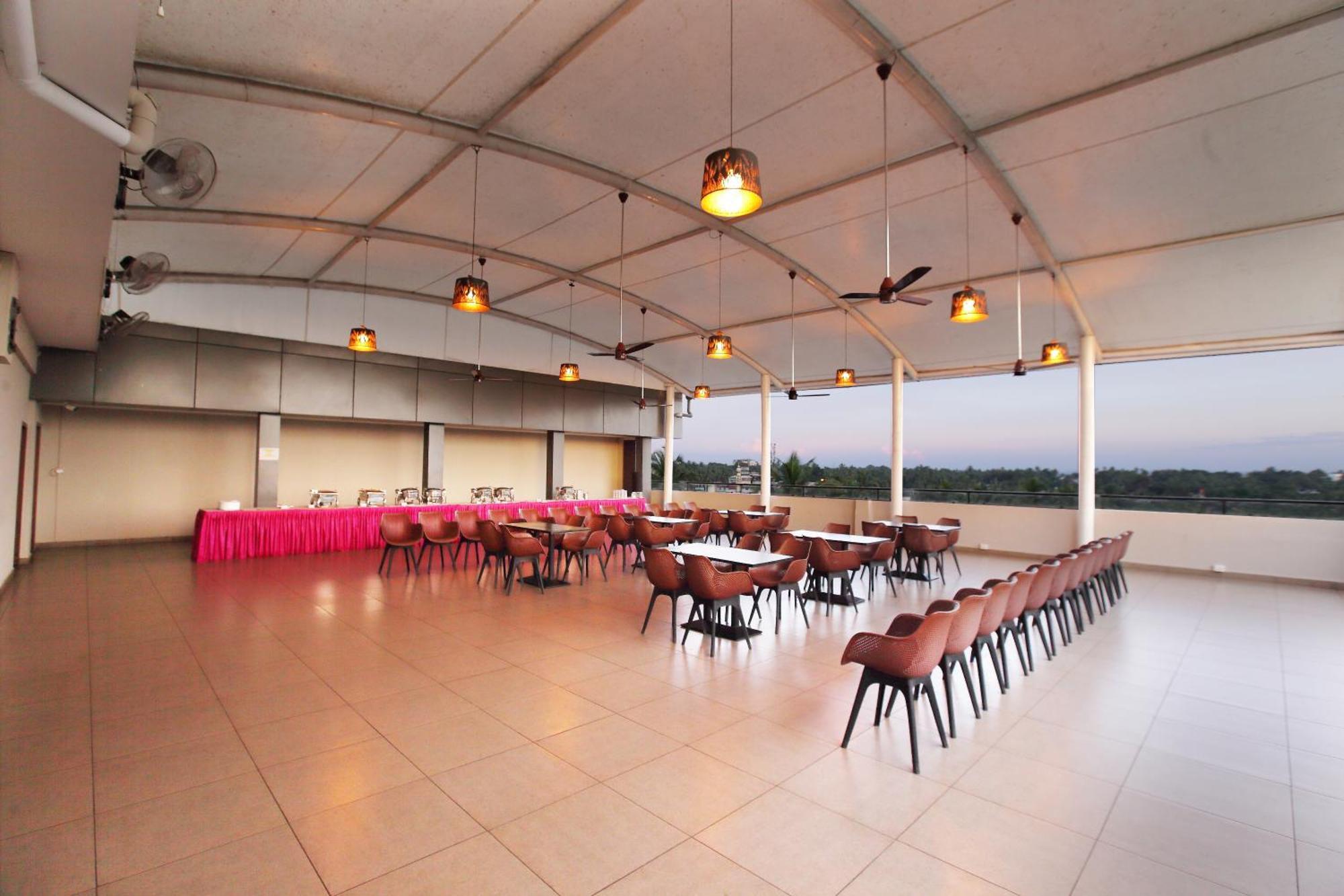 Magnet Hotel Kannur Dış mekan fotoğraf