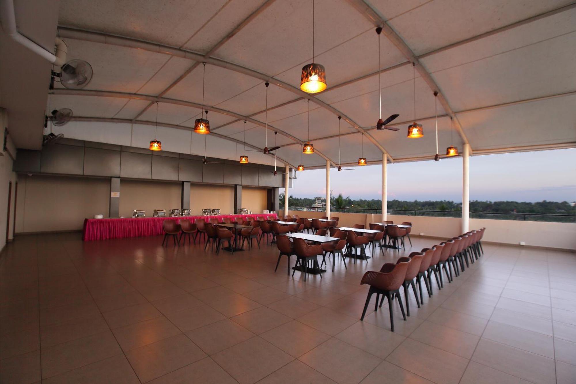 Magnet Hotel Kannur Dış mekan fotoğraf